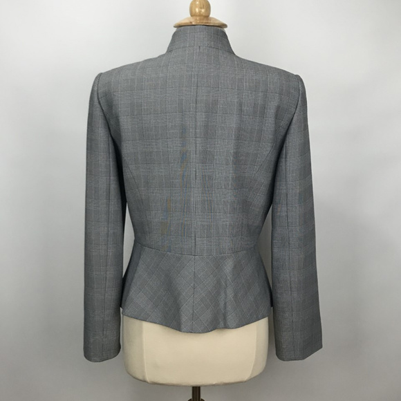 Tahari by ASL Sz 12  Gray Plaid Jacket Blazer NWOT - Picture 2 of 6